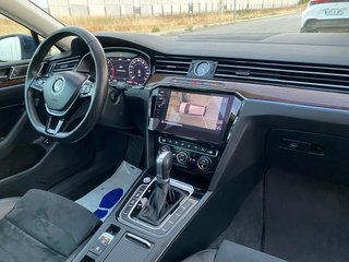 Volkswagen Passat Variant R-Line