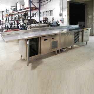 Taula inox + cafeter | Mesa inox + cafetero 401cm