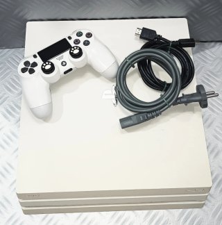 PS4 Pro 1TB Bianca + Controller e Cavi