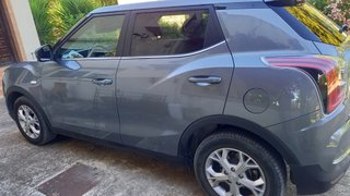 Coche SSangYong Tívoli prácticamente nuevo