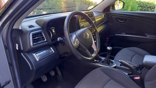 Coche SSangYong Tívoli prácticamente nuevo