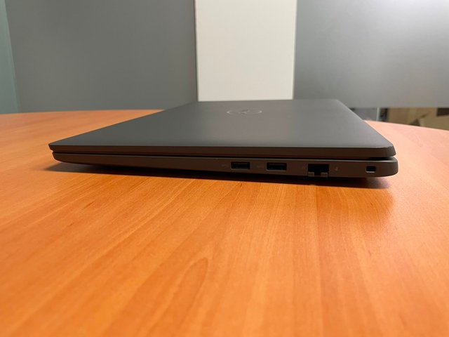 Dell Latitude 3540 15" i5/16GB/512m.2 NUEVO