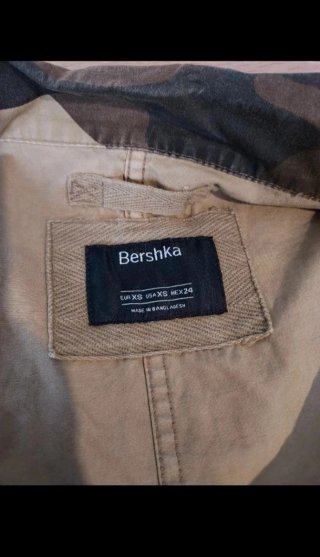 Parka de #Bershka puesta una vez