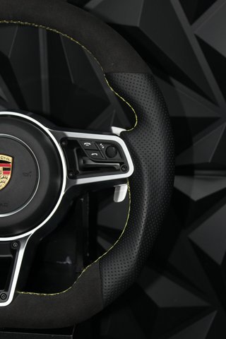 Volante Deportivo Porsche Custom en Alcántara