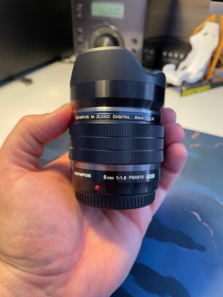Olympus 8 mm f/1.8 Fisheye PRO Zuiko MFT nuevo
