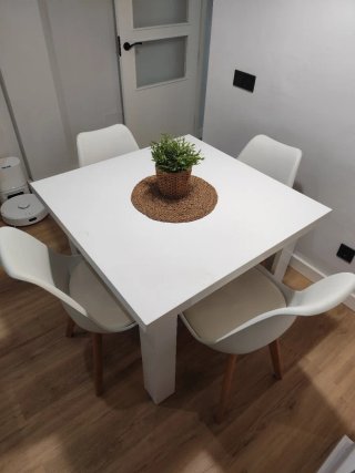 Mesa Comedor Abatible Blanca con 4 Sillas