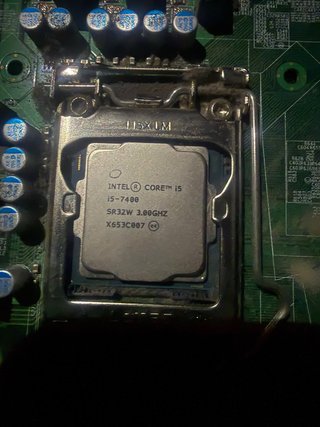 Intel Core i5-7400 + placa base (leer)