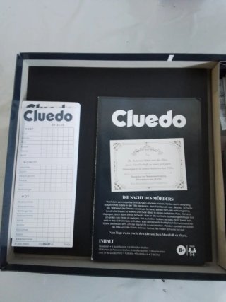 Hasbro Gaming Cluedo - Juego de Mesa para 2 a 6 Ju