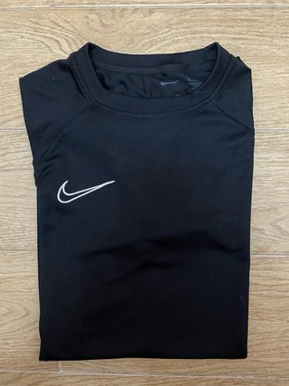 Camiseta Nike Negra