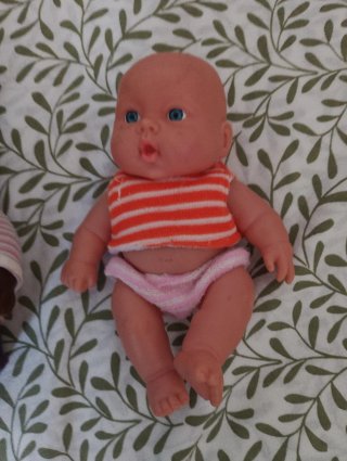 Lote de 4 muñecos bebé
