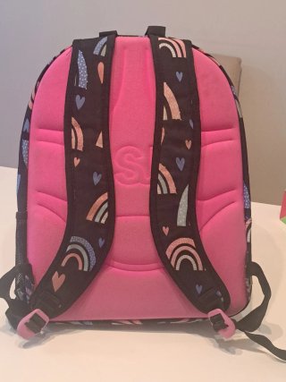 Mochila escolar con estampado de arcoíris