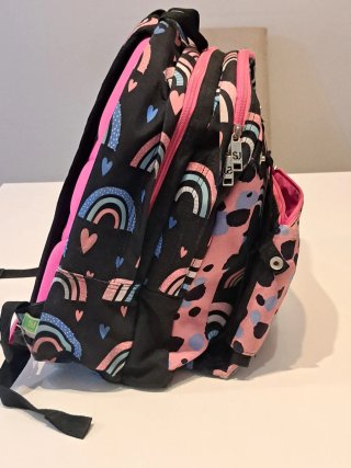 Mochila escolar con estampado de arcoíris