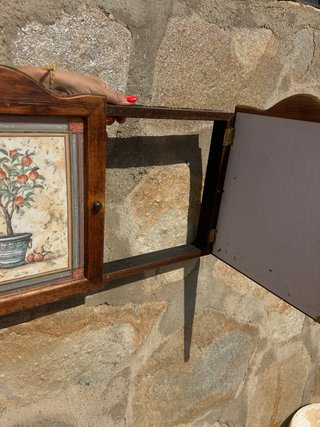 Caja cubre contador de la luz