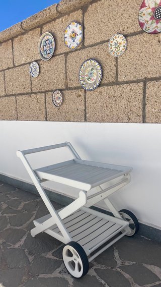 Mesa auxiliar plegable
