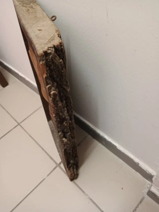 Scultura in legno madre e bambino