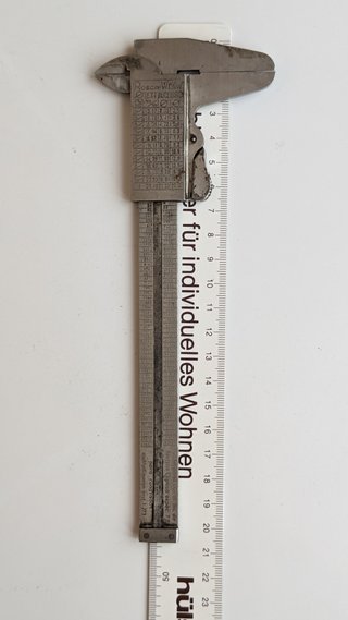 Calibre Pie de rey E.J.E. INOX con tablas técnicas
