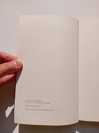 La felicità degli altri di Carmen Pellegrino