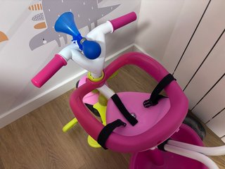 Triciclo Smoby Rosa Paseo y Aprendizaje, 1-3 años