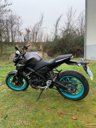 Yamaha MT-125 Negra/Gris