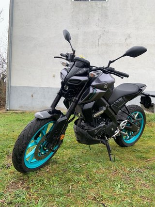 Yamaha MT-125 Negra/Gris