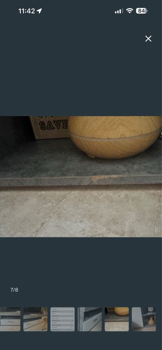 Mueble de salón modular gris y blanco