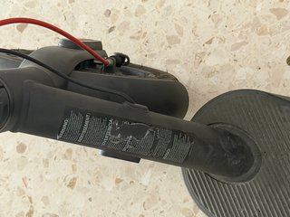 Patinete Eléctrico Xiaomi 4 Pro (2ª Gen)