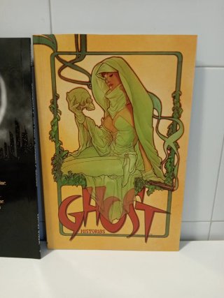 Arcadia & Ghost Historias
