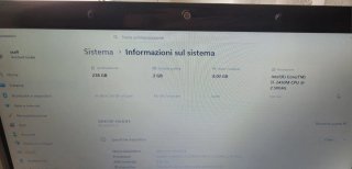 Samsung i5 SSD 256GB 8GB RAM Memoria video 2gb