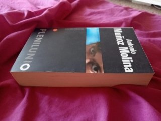 2 libros ANTONIO MUÑOZ MOLINA=3 y 4€ más un regalo