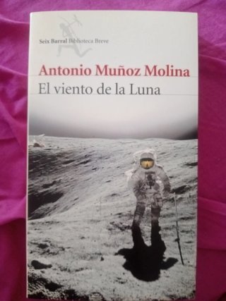 2 libros ANTONIO MUÑOZ MOLINA=3 y 4€ más un regalo