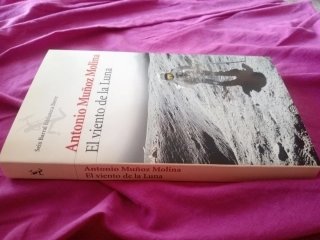 2 libros ANTONIO MUÑOZ MOLINA=3 y 4€ más un regalo