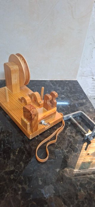 Máquina de hilar manual de madera