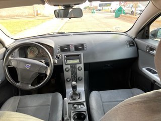 Volvo S40 II 2.4 140 cv. Etiqueta C