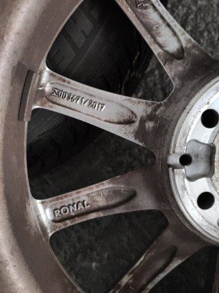 Llantas Mercedes 215/65 R17 Michelin