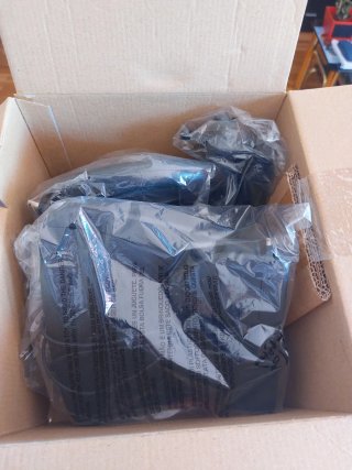 Volante Thrustmaster Universal Challenge + Pedales