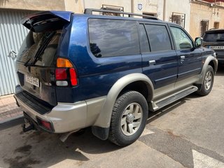Mitsubishi Montero 2003