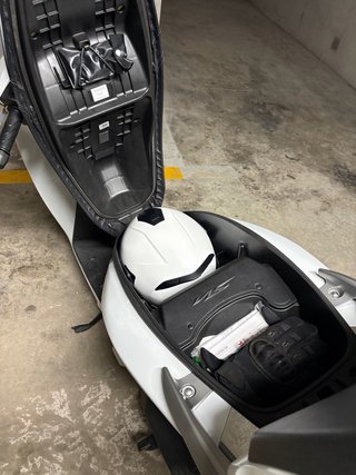 Honda SH Blanca