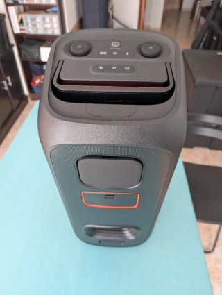 Altavoz bluetooth JBL Partybox Club 120