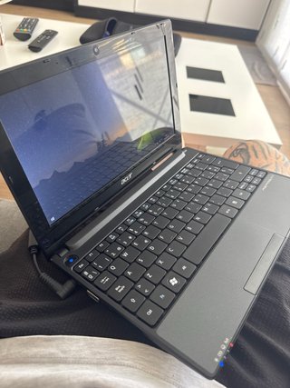 Acer Aspire One D255