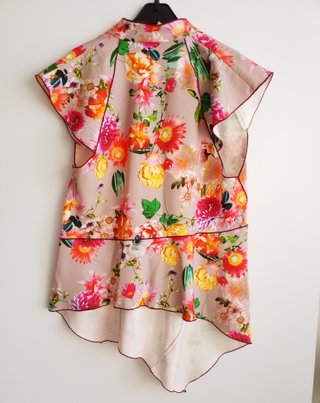 Blusa Zara Estilo Oriental Talla L