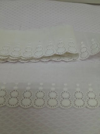 Puntilla tira bordada blanca vintage
