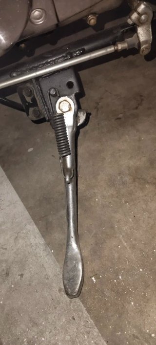 Pata lateral Hyosung Aguila 250