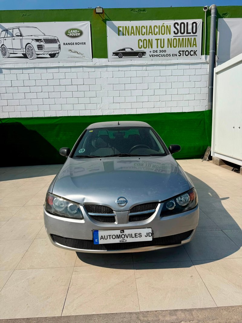 Nissan Almera 2005, foto 2