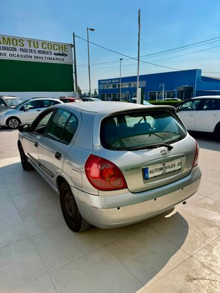 Nissan Almera 2005