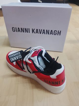 Zapatillas Gianni Kavanagh Rojas y Blancas