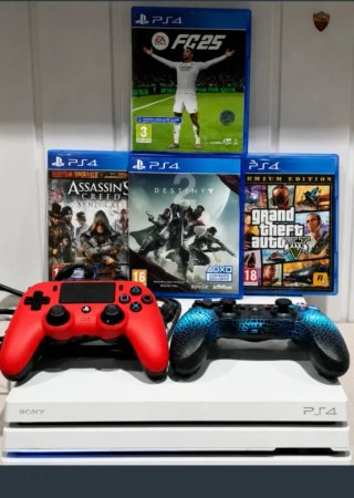 Consola PS4 Bianca + 3 Giochi + 2 Controller