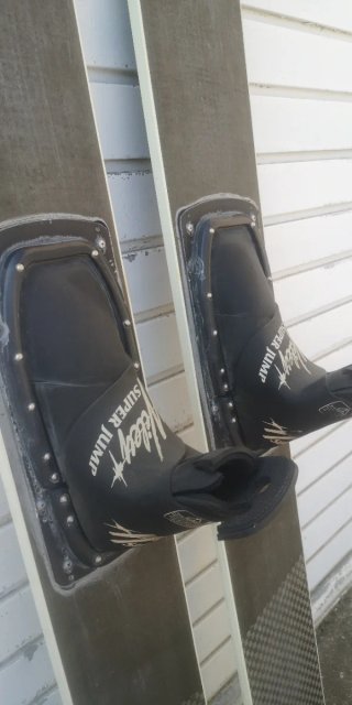 Waterski jump Goodman skis 90''