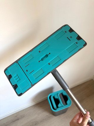 Mopa Trapeador Plano y balde escurridor.