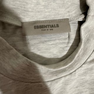 Camiseta Essentials Fear Of God Gris