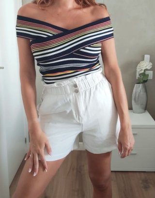 Top rayas hombros descubiertos zara talla S
